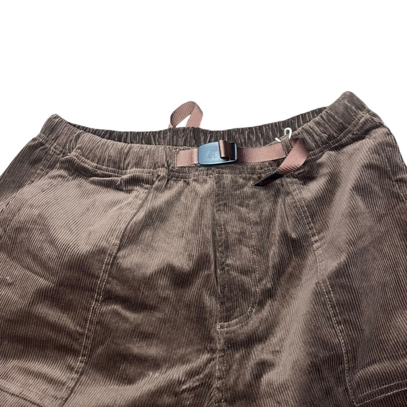 Gramicci corduroy loose brown tapered pant in Brown US size Large - Picture 5 of 9